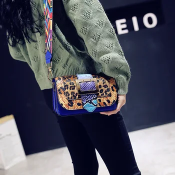 

Women's Bag 2020 Spring and Summer New Fashion Square Sling Bag Wide Shoulder Strap Shoulder/Crossbody Bag Women