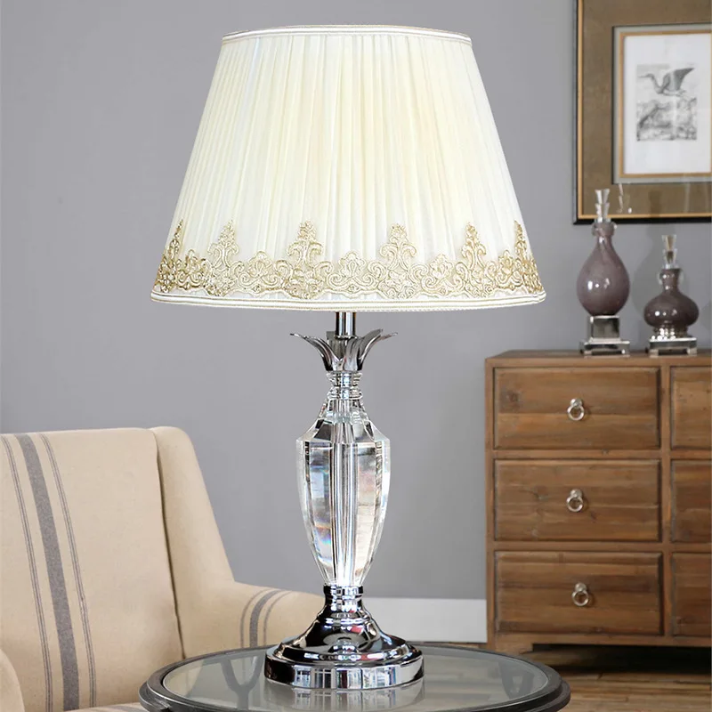 

Modern Crystal Bedroom Table Lamp Fabric Lampshade Living Room Decoration Abajur Table lamp For Bedroom Lamparas De Mesa