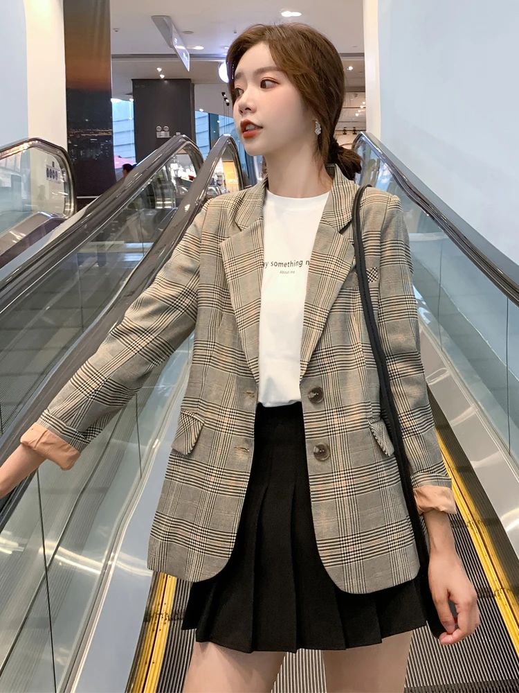 Korean Plaid Ladies Blazer Khaki Casual Loose Stylish Suit Jacket Blazer Paillette Retro Women's Clothing Large Size MM60NXZ