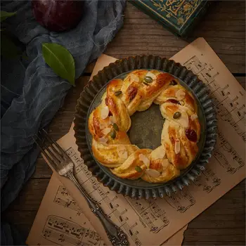 

New Handcrafted Vintage Metal Tray Unique Floral Rim Antique Metal Tray Round Rustic Retro Iron Plates For home Church Wedding