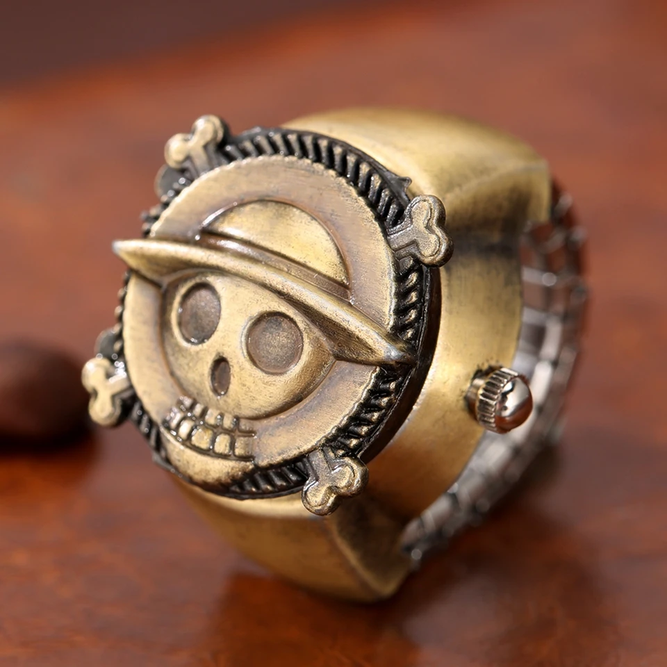 Mini Small Retro Ring Watch Creative Ghost Head Skull Strawhat Luffy One Piece Cartoon Flip Finger Ring Quartz Watch Accessory