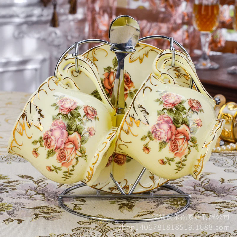 2 PC No cup holder Европейская фарфоровая чайная чашка цвета слоновой кости и блюдце, 250 мл, высококачественная керамическая кофейная чашка, розовая красная чайная чашка, набор, посуда для напитков, хороший подарок - Цвет: 2 PC No cup holder