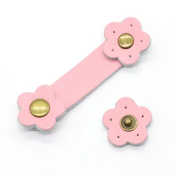 

Soft Leather Buckles Purse Hasp DIY Bag Wrist Strap Plum Flower Shape Tool