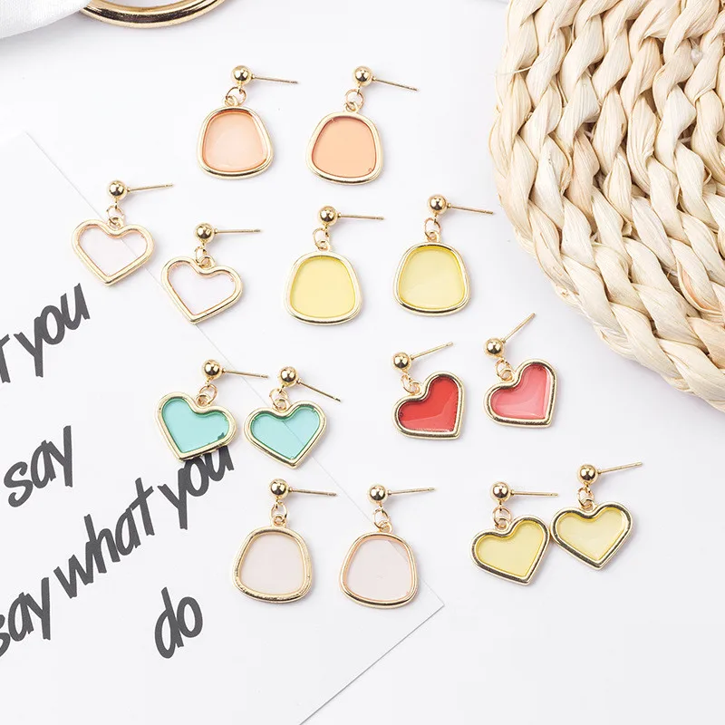 

Cute Sweet wind Heart Trapezoid Pendant Earring For Women Girls Korean Style Geometric Charms Stud Ear Jewelry Gifts