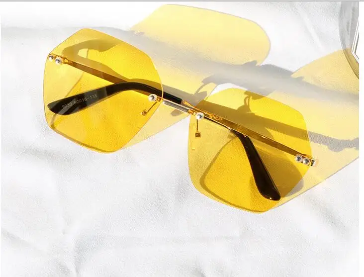 Clear Lens Polygon Rimless Sunglasses Women Vintage Luxury Men Shades Transparent Red Yellow Glasses Lentes De Sol Mujer UV400 - Цвет линз: clear yellow