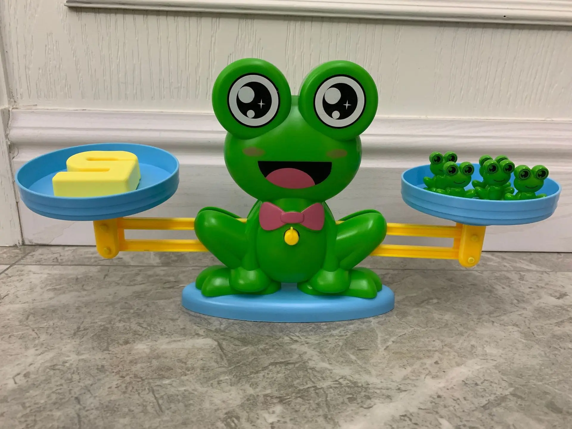 

With Numbers Frog Balance Early Education ENLIGHTEN Science Addition And Subtraction Balance Game Table Scale Douyin Celebrity S
