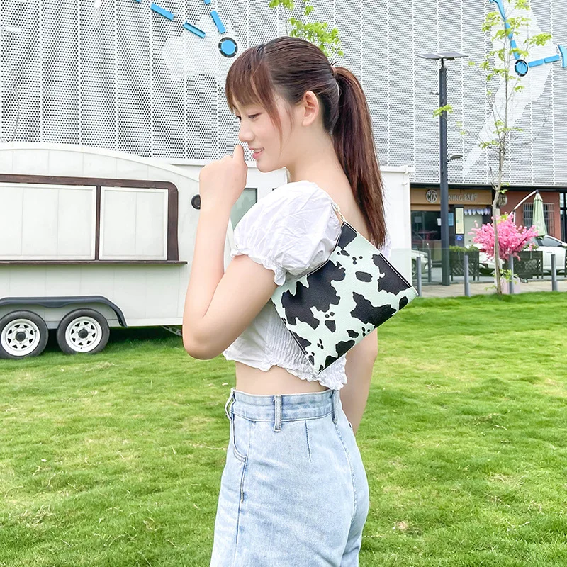 

2024New Underarm Bags Women's Fashion Korean Women's Bags Contrast Bags Shoulder Bags Ladies Hand Bags Fashionable Purses WOMEN