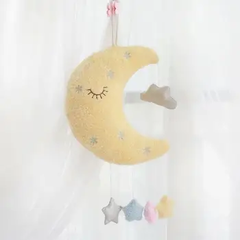 

1pc Nordic Style Star Moon Shape Hanging Ornaments Cloud Moon Pendant Crib rattle newborn soothing hanging bell