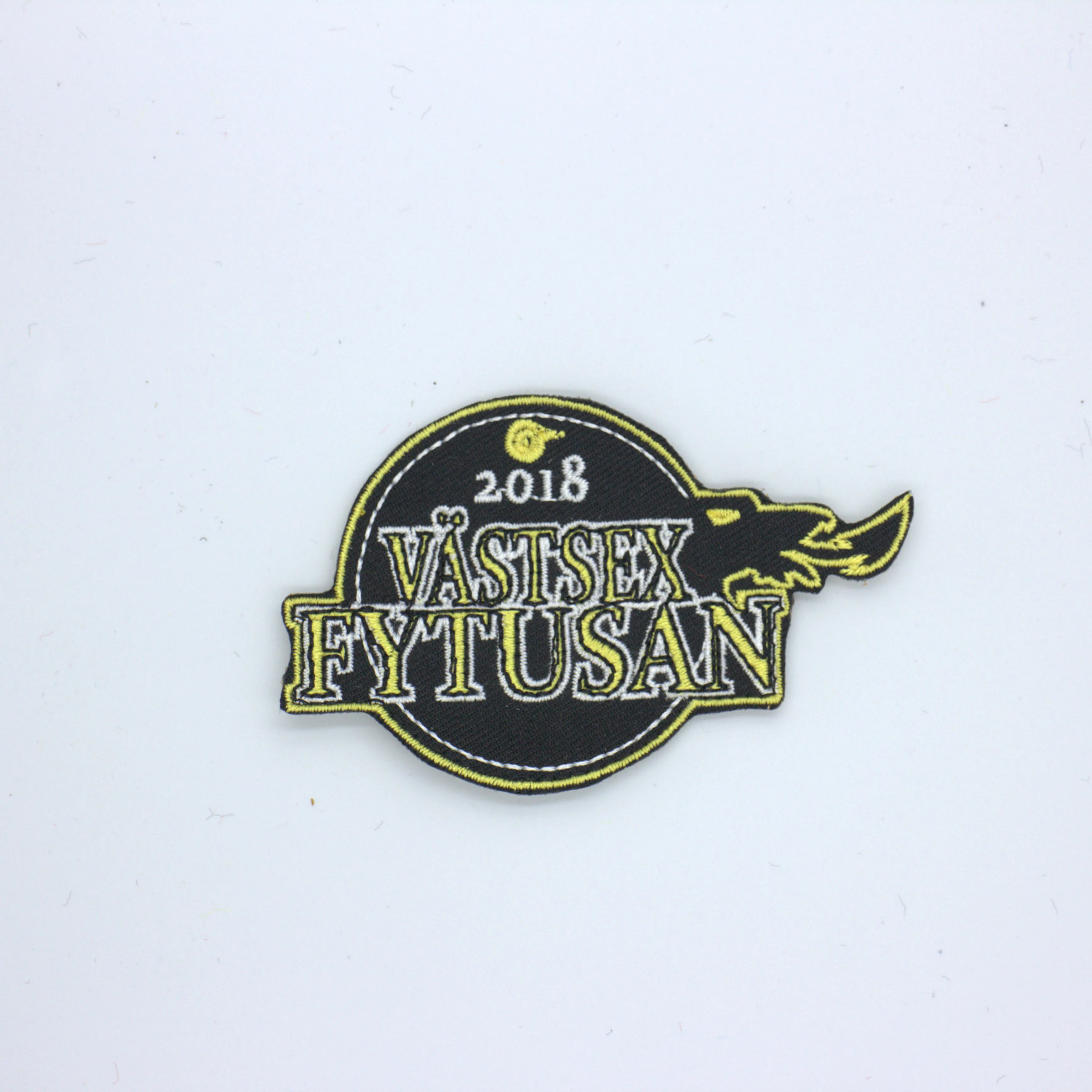 

Black and White Patches for Clothes Iron on Finger Appliques DIY Skull Stripes Embroidery Sticker Round Badges6