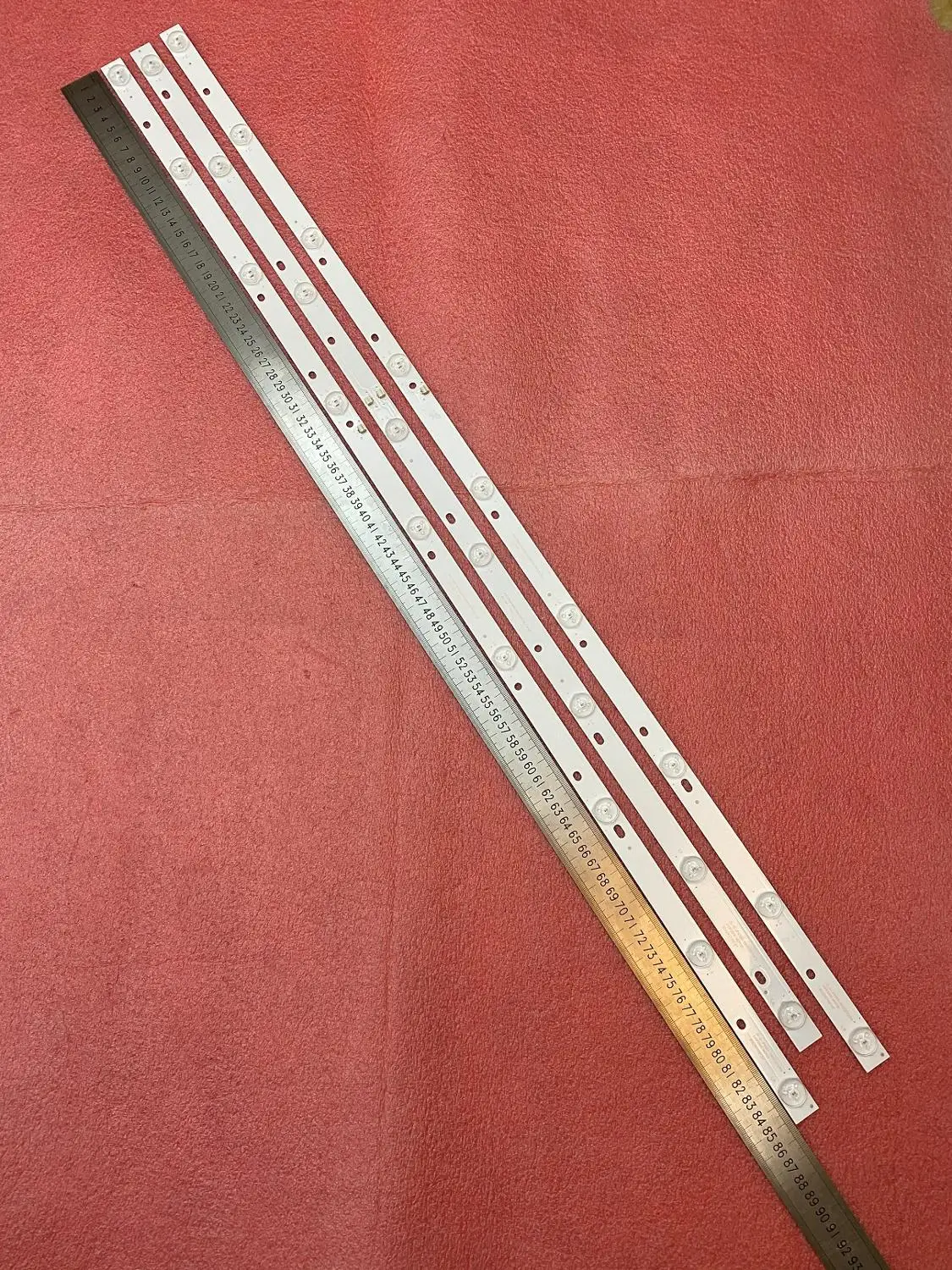 

New 3 PCS LED backlight strip for 43" TV AKAI AKTV432 JS-D-JP4320-081EC 091EC E43F2000 D43-F2000