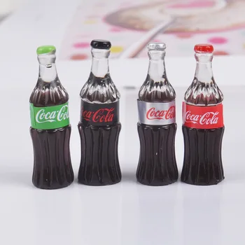 

New 4pcs/set Mini Coke Drinks Dollhouse Miniature food for 1/6 1/12 BJD obitsu11 Doll Drink Doll House Children Kitchen Toy