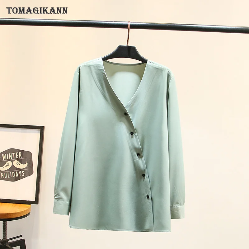 

Solid Women Blouse 2020 Spring Oblique Buttons Long Sleeve Shirt Female Casual V Neck Plus Size Womens Blouses and Tops 4XL