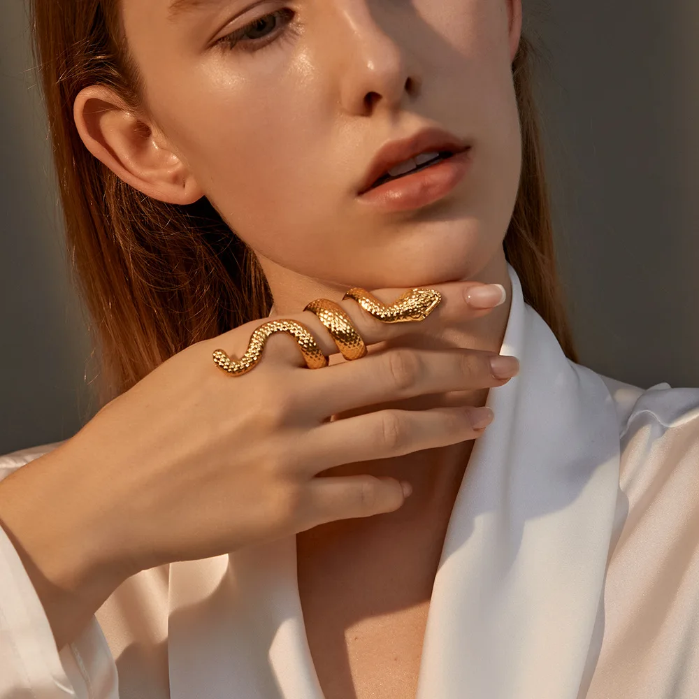 Snake Cobra Shaped Retro Punk Adjustable Ring