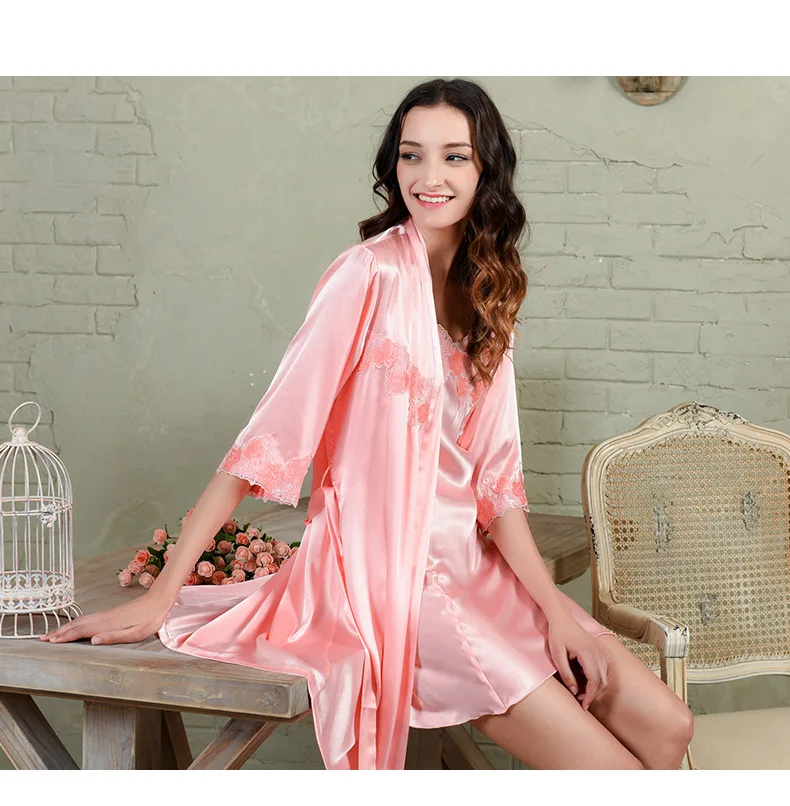 WOMEN'S V-neck Sexy Strap Nightdress Spring-Summer Thin Half-sleeve Shirt Women's Robe& Gown Sets Imitated Silk Fabric Comforta