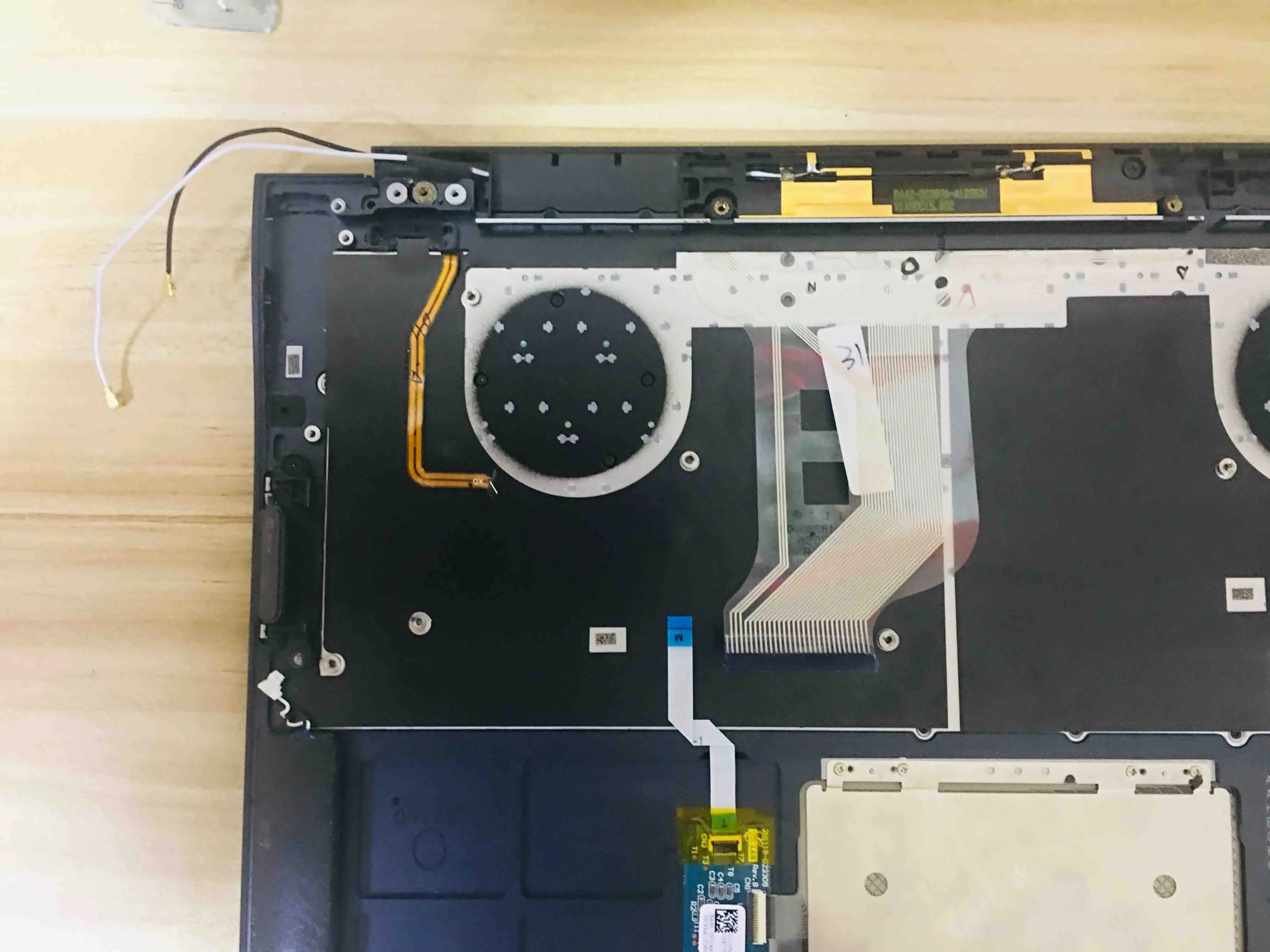 95 новости Клавиатура для ноутбука SAMSUNG 900X3B 900X3C NP900X3B NP900X3C NP900X3D NP900X3E NP900X3F NP900X3K США с C раскладкой оболочки