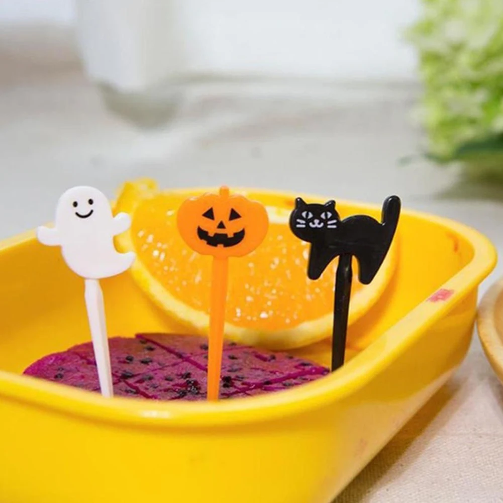 6Pcs Halloween Lovely Cats Pumpkin Ghost Kitchen Fruit Pick Fork Toothpick Non-toxic Dinner Decoration Cute Halloween style, it
