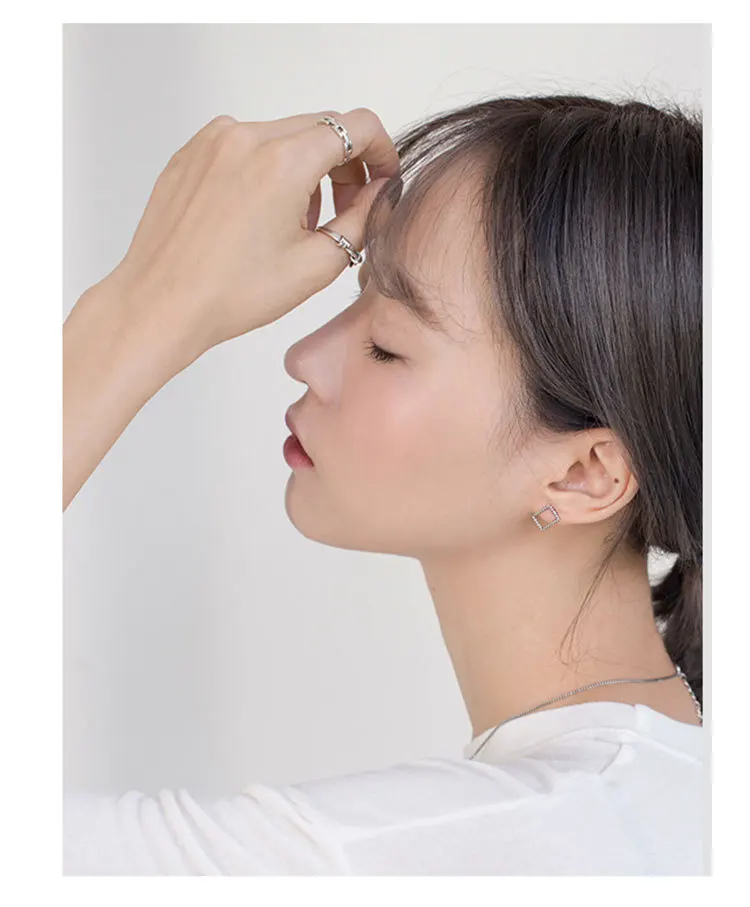 3760931606_514610680