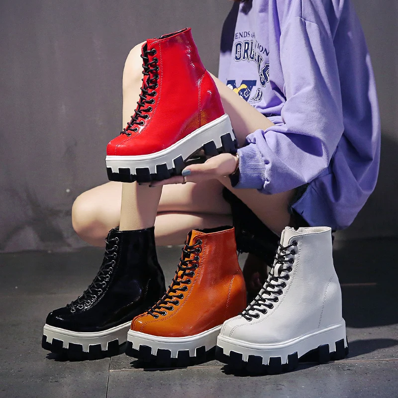 

Martin boots women's thin and plush winter early autumn 2019 British style white inner heightening cool motorcycle short boots