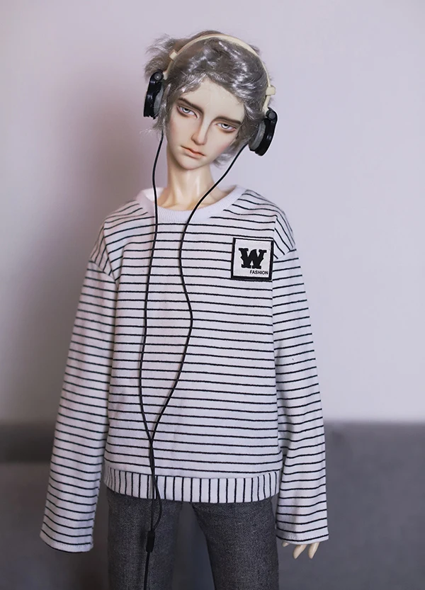 

BJD doll jacket T-shirt is suitable for 1/3 1/4 SD17 size striped print casual daily slip shoulder hoodie doll accessories