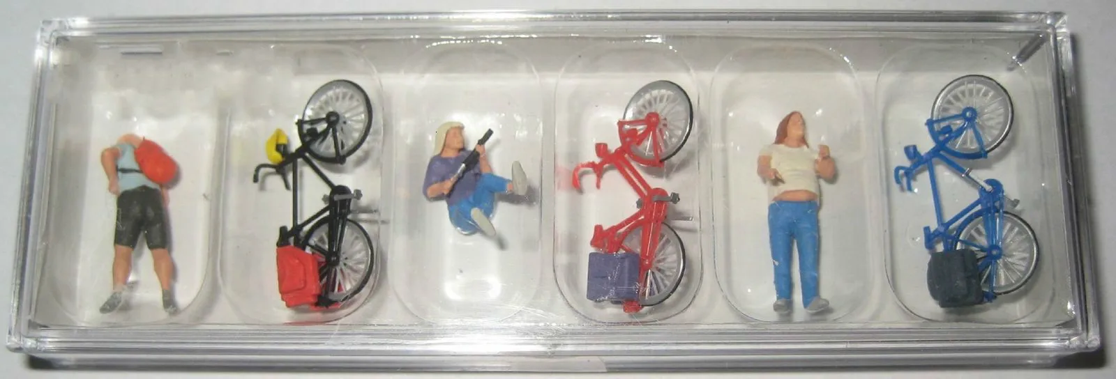1/87 Proportion Resin Character Model Climbing Cycling Character Sand Table Scene Layout Christmas Gift Free Shipping