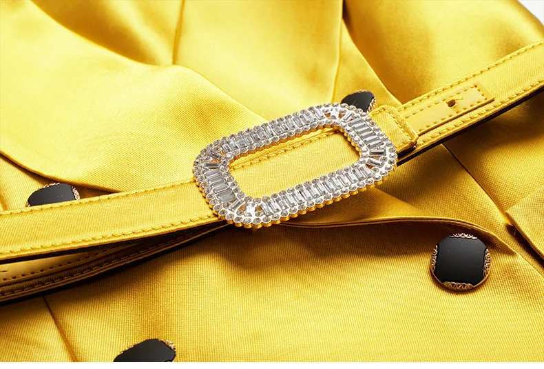 11597992405_780320863