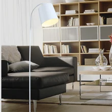 Простой красочный торшер Светодиодная лампа алюминиевая подставка трипот