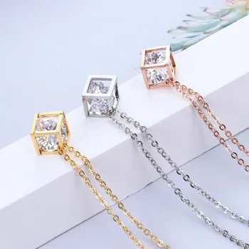 

L12 Creative square circle titanium steel necklace personality square clavicle chain long necklace