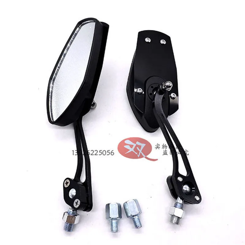 5600870589_982825698