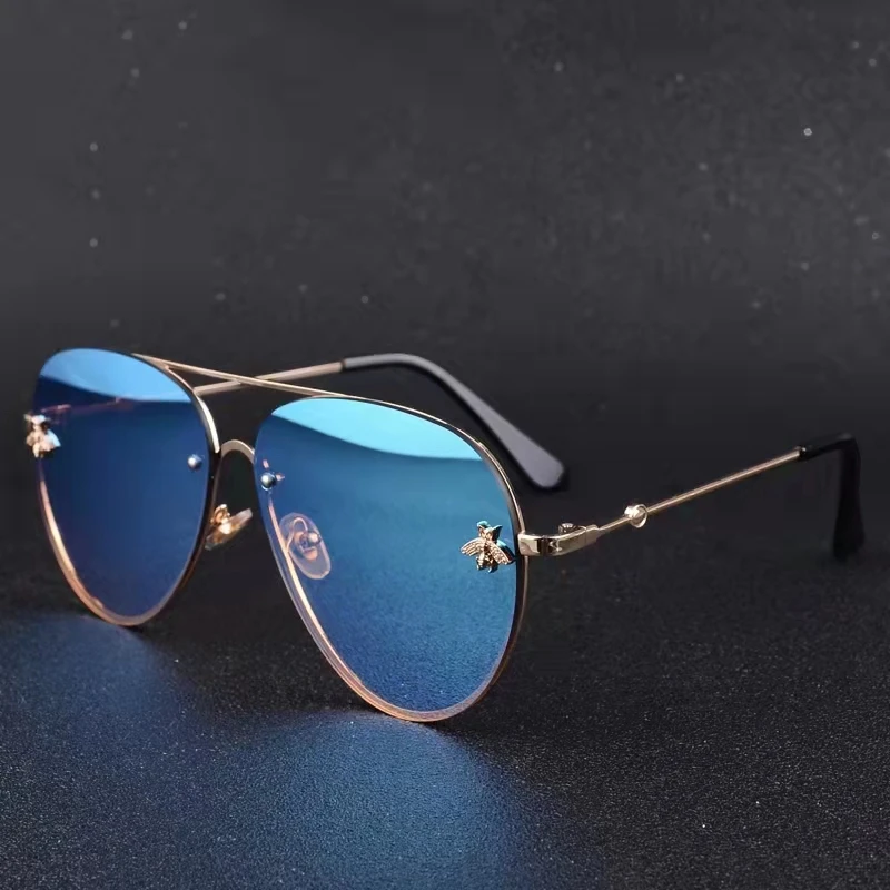 

Luxury 2023 Pilot Bee Sunglasses Women Fashion Shades Metal Frame Vintage Brand Glasses Men Designer Male Female UV4OO Gafas