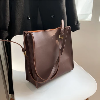 

Autumn Winter Retro Large Capacity Women's Bag Shoulder Bags Black Yellow Brown Red Brown Coffee Color Synthetic Leather Flap PU