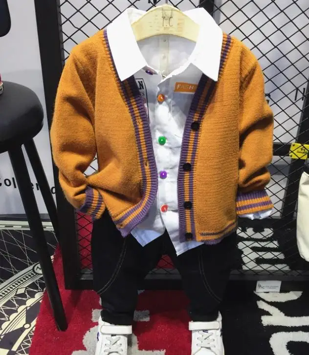 

Baby Knitted Suit, Boy's Clothes, Round Neck Knitted Cardigan + Color Buttoned Shirt + Jeans Three-piece Casual Suit