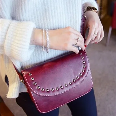 

2020 New Style Fashion Korean-style Rivet Shoulder Oblique Bag Retro Square Sling Bag Mini Cute Small Shoulder Bag WOMEN'S Bag