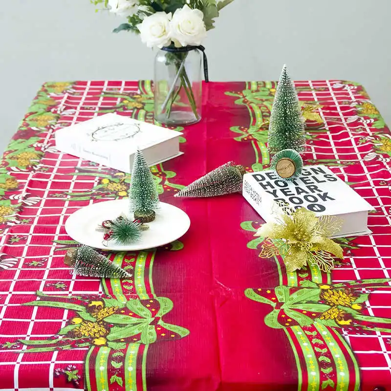 180x137cm Christmas Stockings Metallic Tablecloth Oil-Proof/Waterproof Tablecloth for Party Christmas Decoration