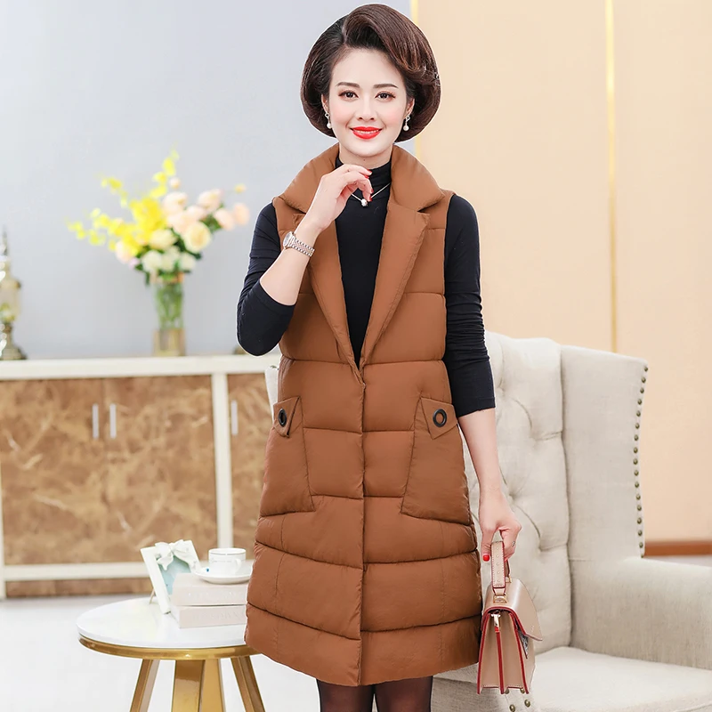Новая брендовая осенне-зимняя женская куртка ветрозащитный Теплый длинный хлопковый жилет Повседневный без рукавов с лацканами Femme пальто жилет плюс размер 5XL - Цвет: Коричневый
