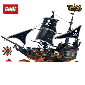 

652pcs Pirates Caribbean Black Pearl Ghost Ship large Models Building Blocks Compatible educational Birthday Gift