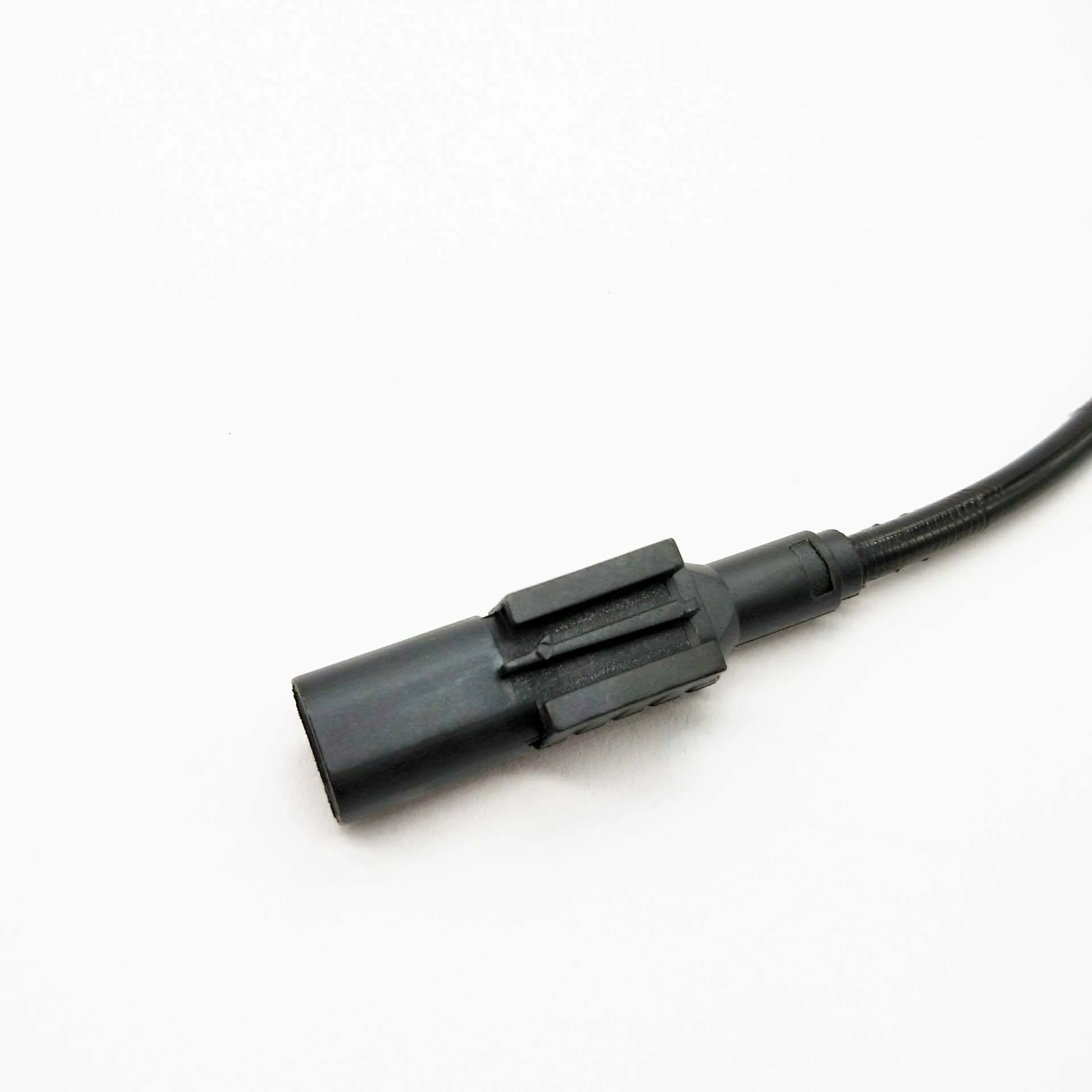 Датчик скорости колеса SMD ABS задний L/R для MERCEDES BENZ W164 W251 GL320 R63 164 540 07 17 A164 1645400717