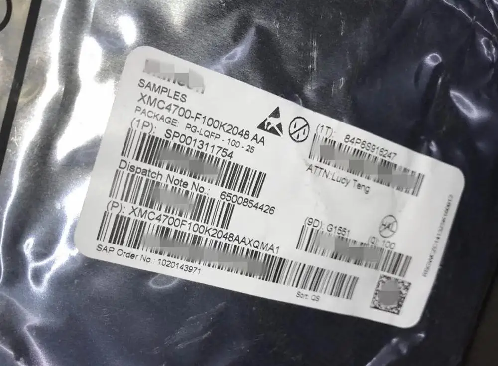 XMC4700-F100K2048 AA