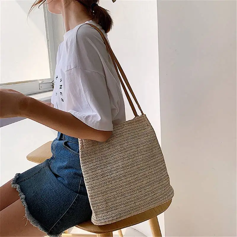 

Summer Tote Crossbody Straw Bag Wicker Beach Shoulder Bag Rattan Ladies Handbag