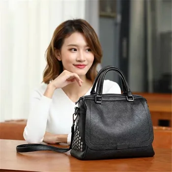 

2020 New Women's Shoulder Messenger Bag European and American Women's Bag