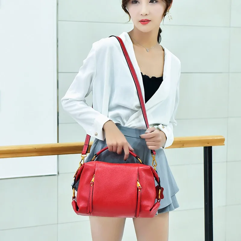 

2019 Summer New Style Leather Bag Embossed Leather Full-grain Leather Single-shoulder Bag for Women Trend Pleated Hand Shoulder