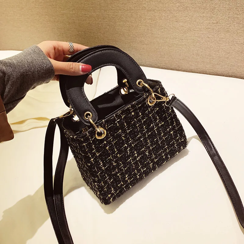 

INS Super Fire Bag Women's 2020 New Style Korean-style Simple Woolen Cloth Hand Shoulder Square Sling Bag Versatile Shoulder Bag