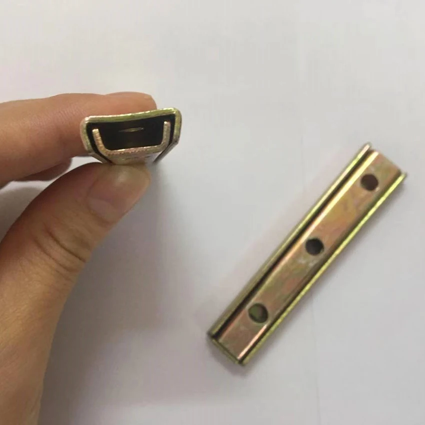 Furniture Bed Buckle Insert Connector Hinge Sofa Bolt Connecting Pins Accessories Furniture Bolts Buckle Hinges 2Pcs/set furniture bolt latch