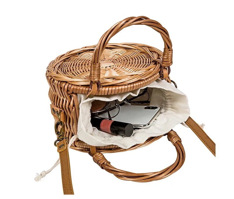 Sac à main en rotin élégant
