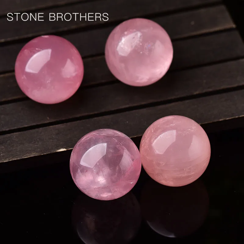 2-6CM Natural Rose Quartz Crystal Ball Minerals Home Decoration Stones Crystals Gemstones Runes for Fortunetelling Gifts