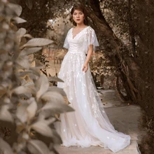 

Elegant V-neck A-Line Wedding Dress 2022 Lace Applique Flower Tulle Bridal Gown Short Sleeves Robe De Mariée Backless For Summer