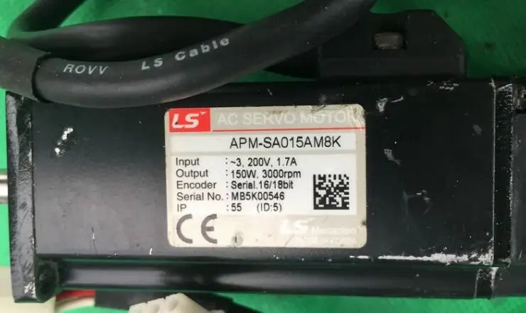 APM-SA015AM8K 200V 150W б/у, серводвигатель, хорошие рабочие