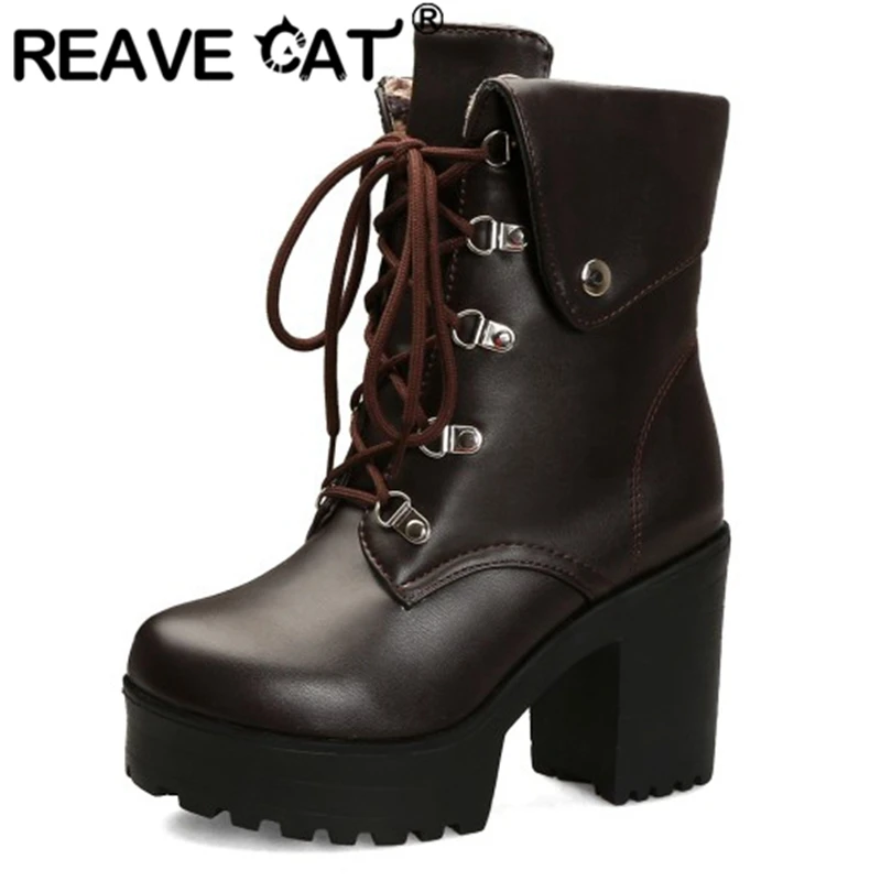 Женские ботильоны с заклепками REAVE CAT Зимние круглым носком на квадратном каблуке