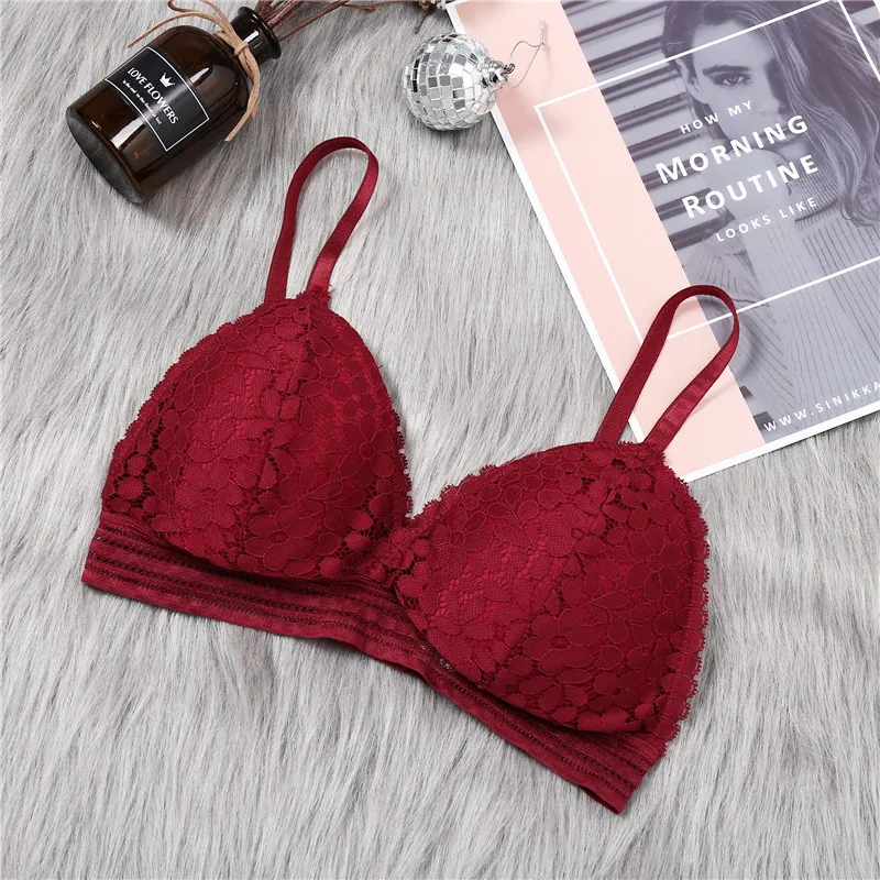 Wine red Новое поступление кружевной бюстгальтер французский стиль женский Глубокий V кружевной бюстгальтер беспроводной бюстгальтер тонкое нижнее белье сексуальное белье мягкие бюстгальтеры для женщин - Цвет: Wine red