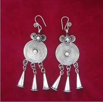 

MIAO RURAL DONGZHAI NATIONAL WIND RETRO EARRINGS HANDMADE MIAO SILVER EARRINGS GOURD FLOWERS
