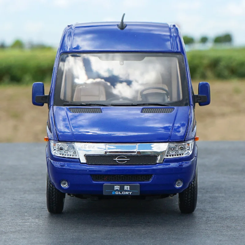 1:24 Масштаб Yangtze река EV электрический автобус фургон W лампа литья легированная Игрушечная модель детский вентилятор подарок Металлический Игрушечный Автомобиль Крытый дисплей